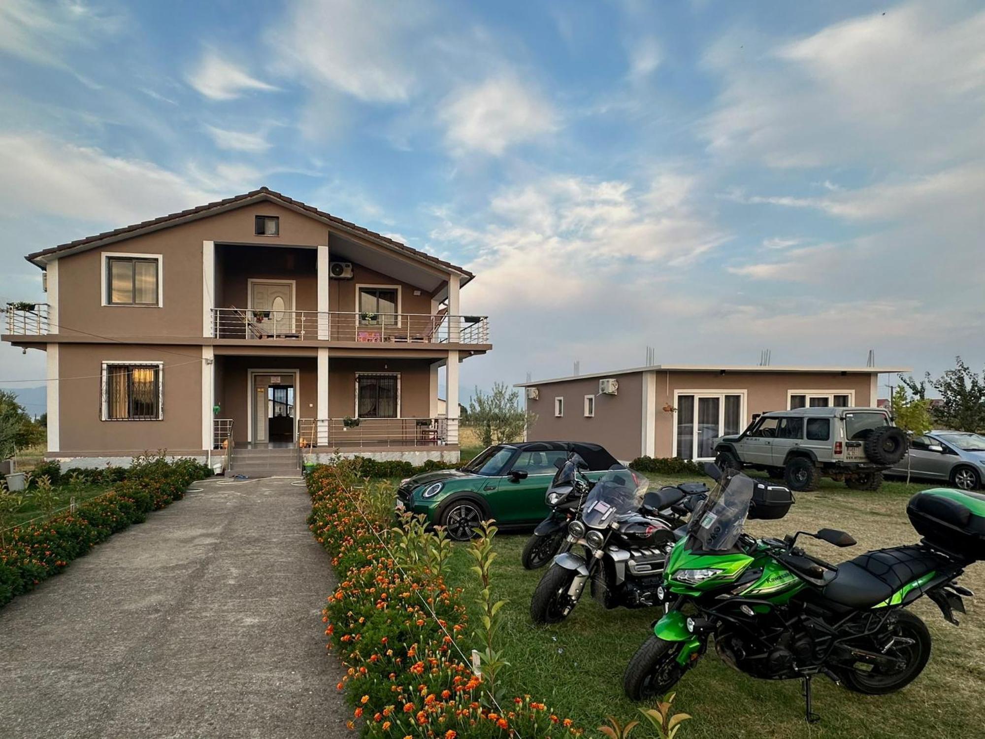 Hotel Villa Ballkan Grile Exterior photo